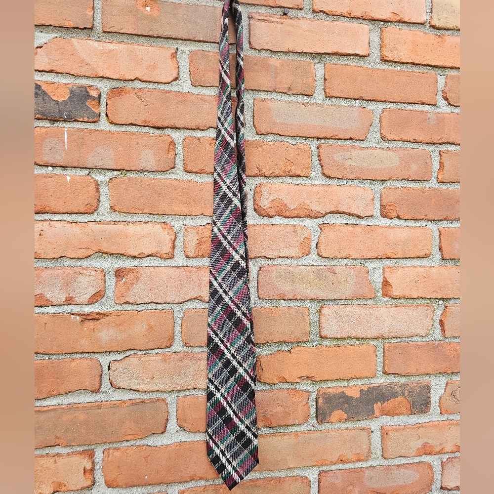 Vintage Dunn & Co 100% Wool Tartan Plaid Tie Made in England | 54” Classic Neckt